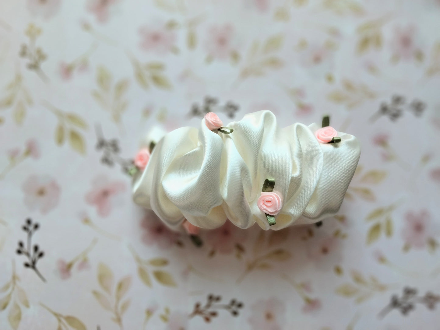 Spring floral beige