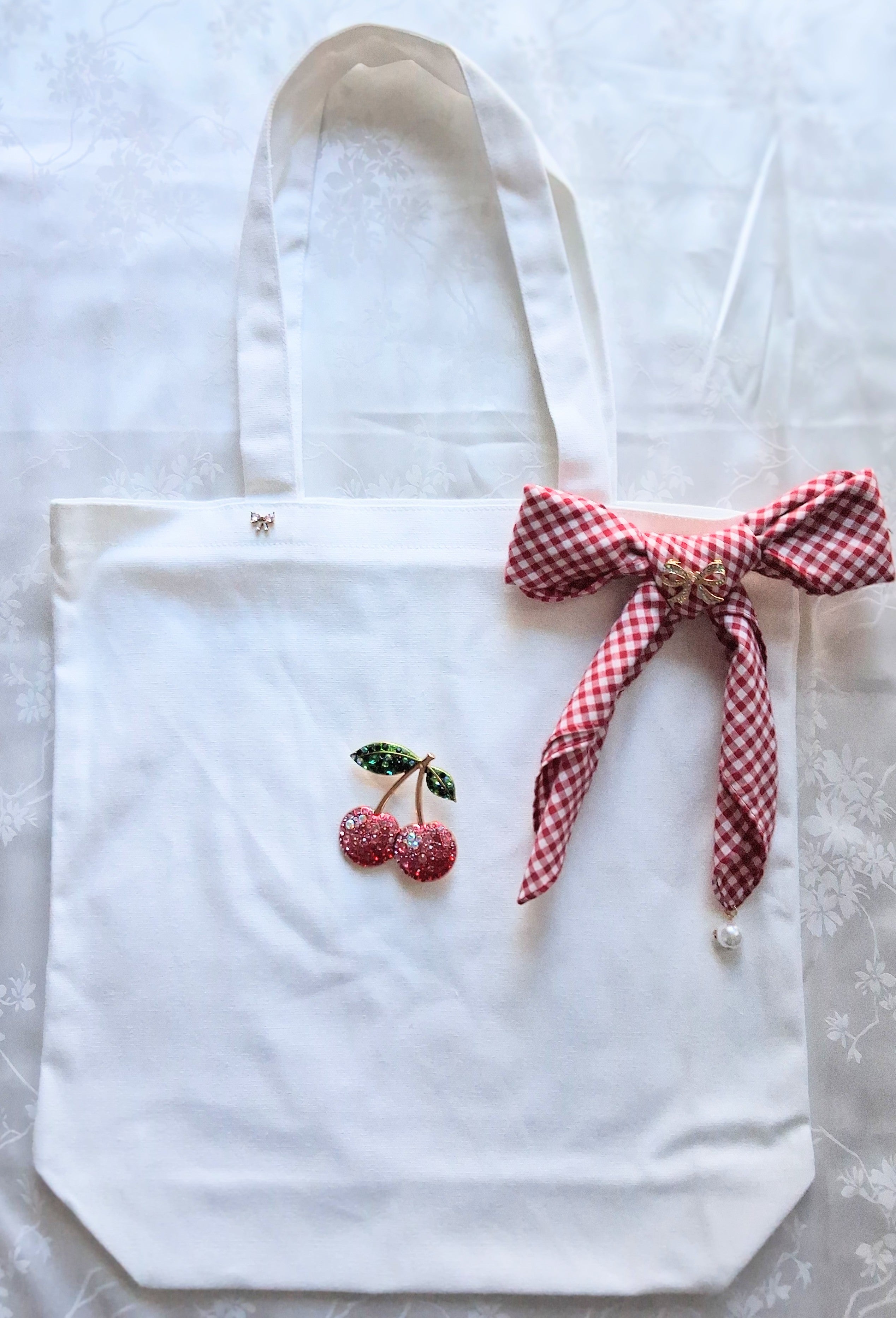 Bag tote bow