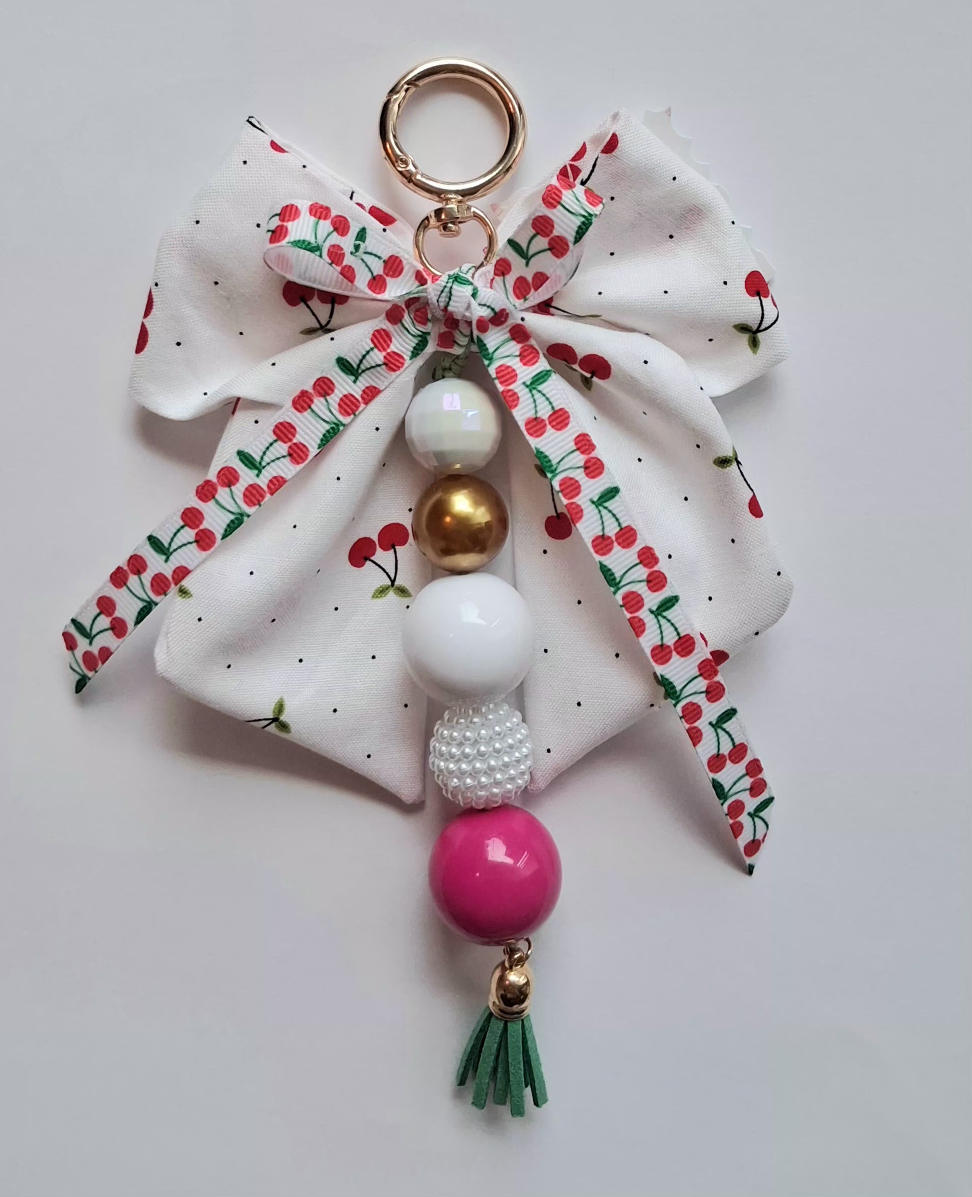 Key chain bow cherry
