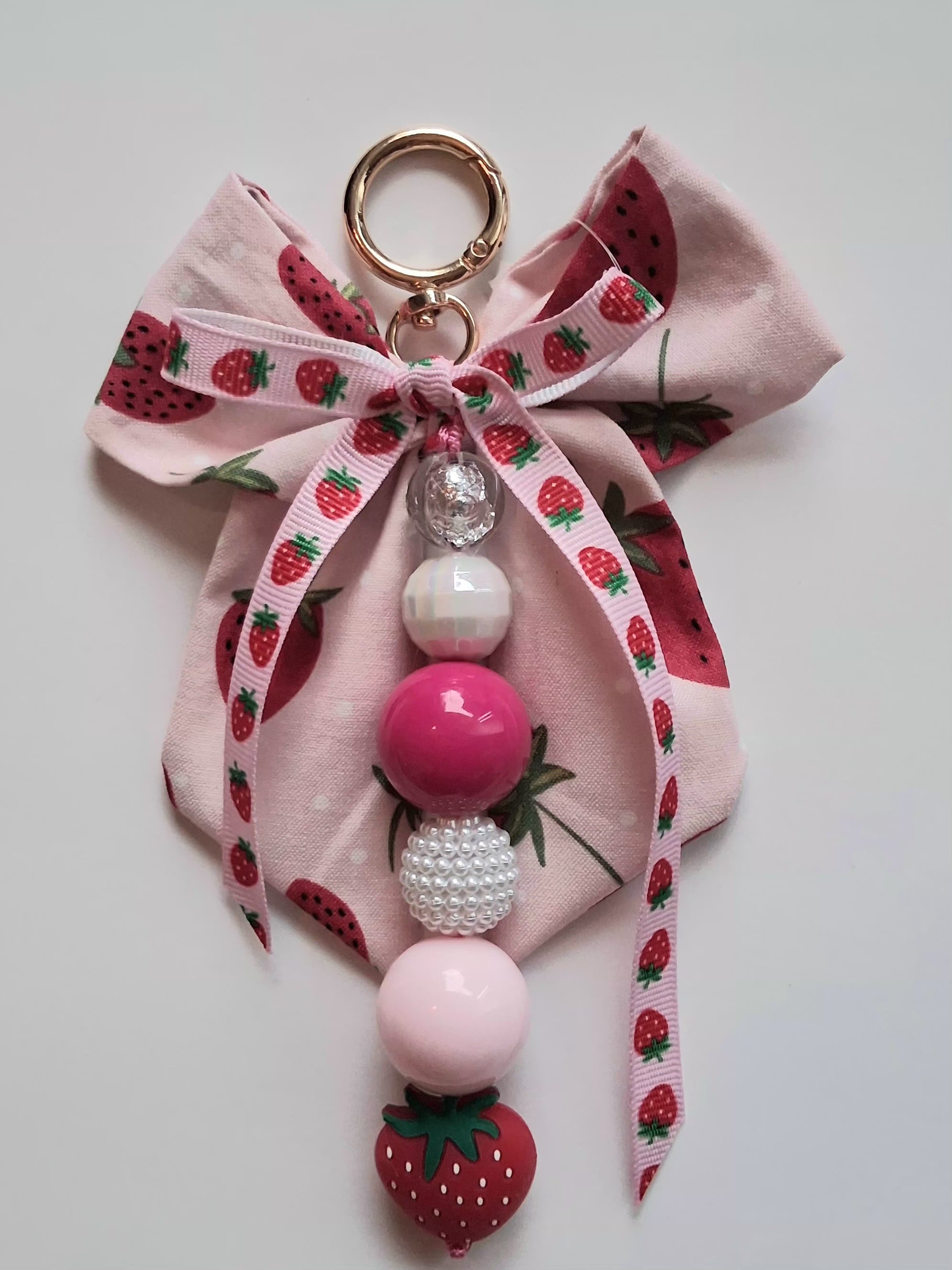 Key chain bow fresa del campo