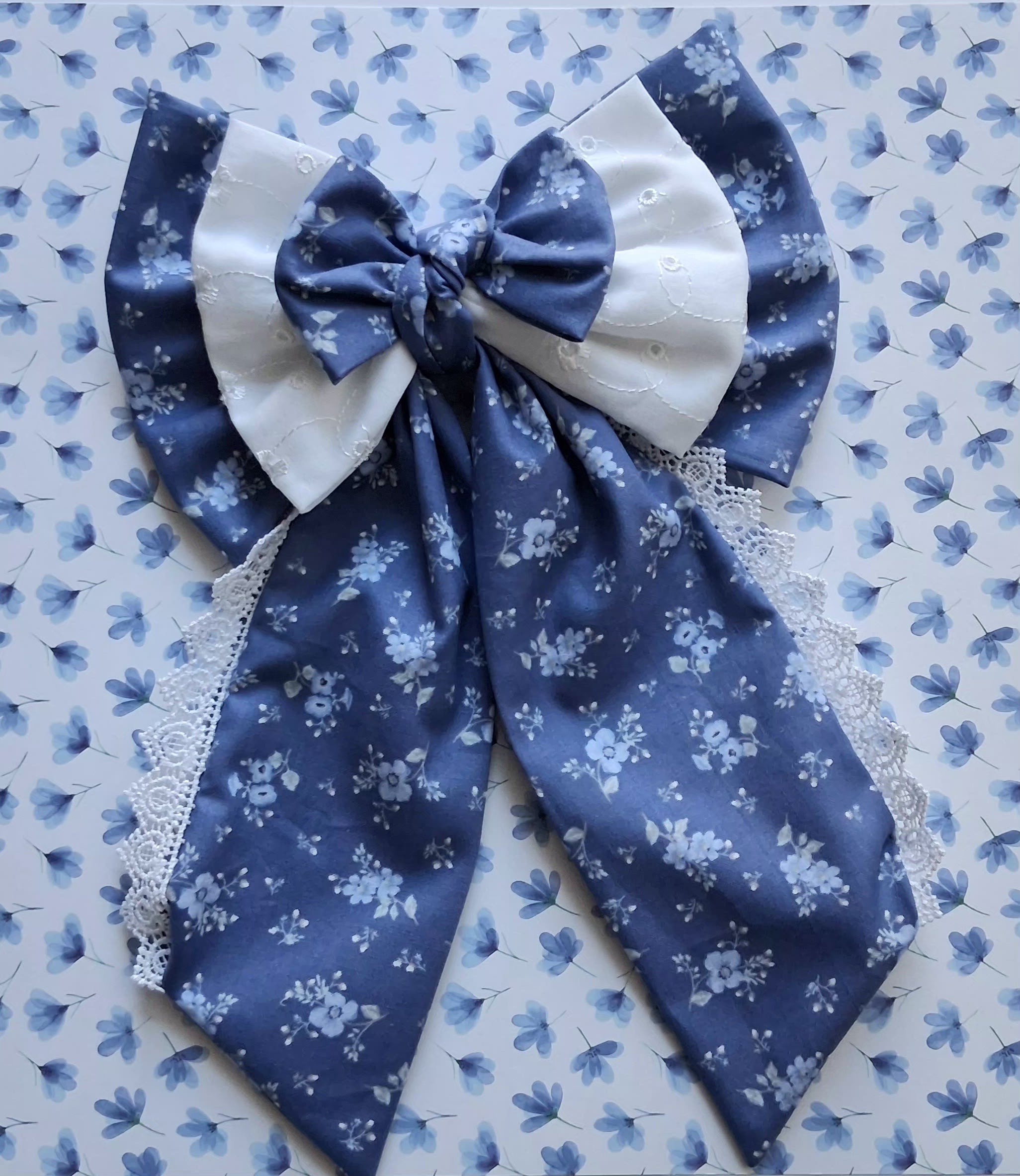 Bow floral spring
