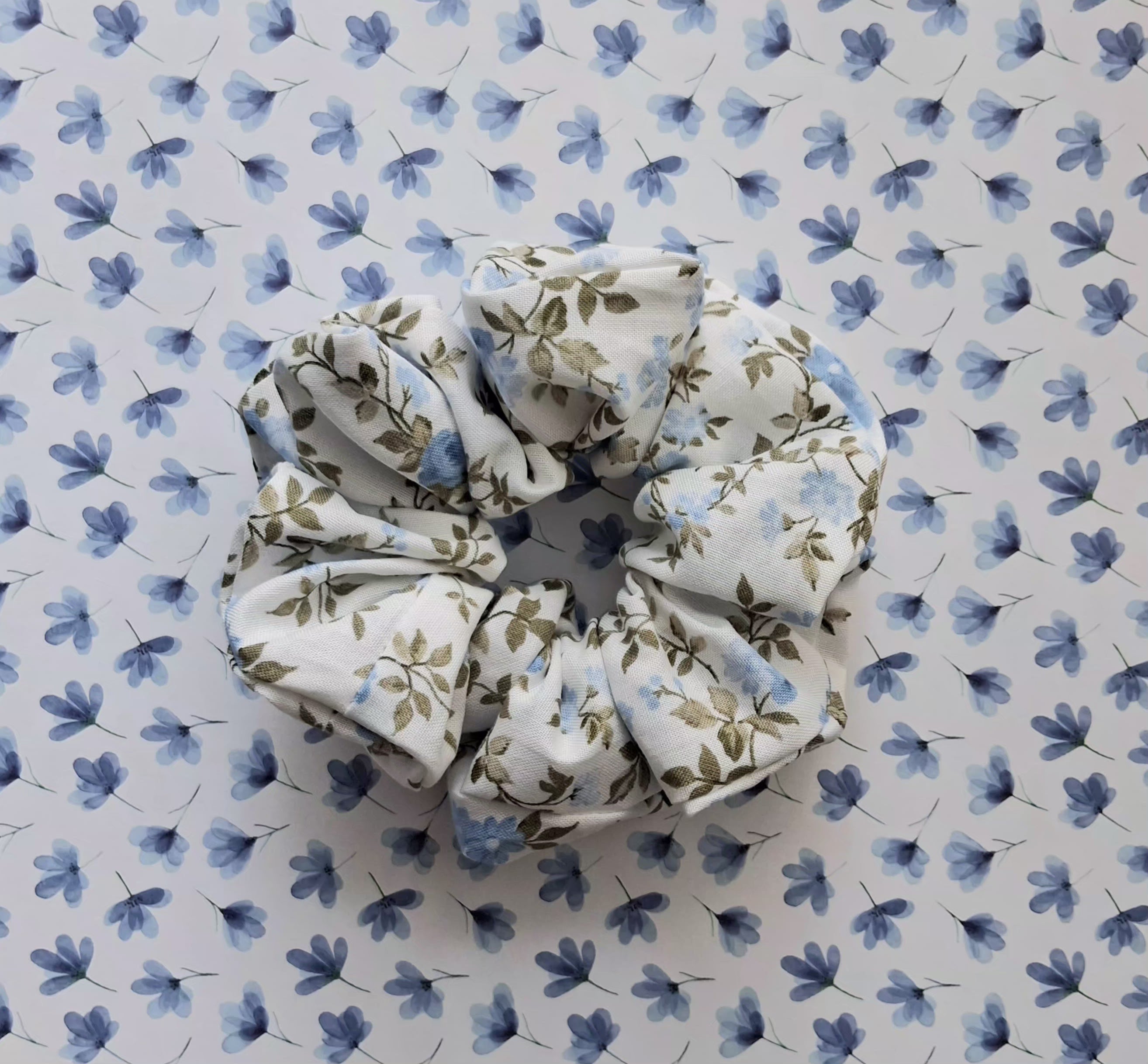 Floral blue love