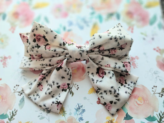 Lazo floral White