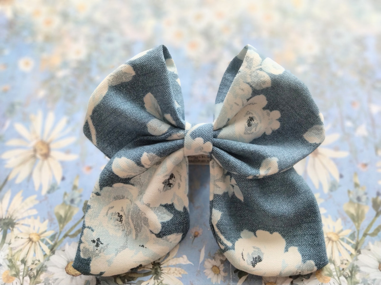 Lazo floral blue